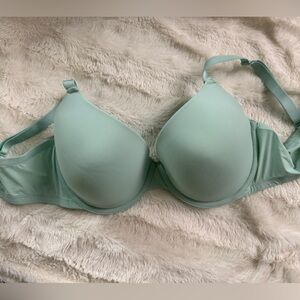 Auden Green Seamless Underwire Bra